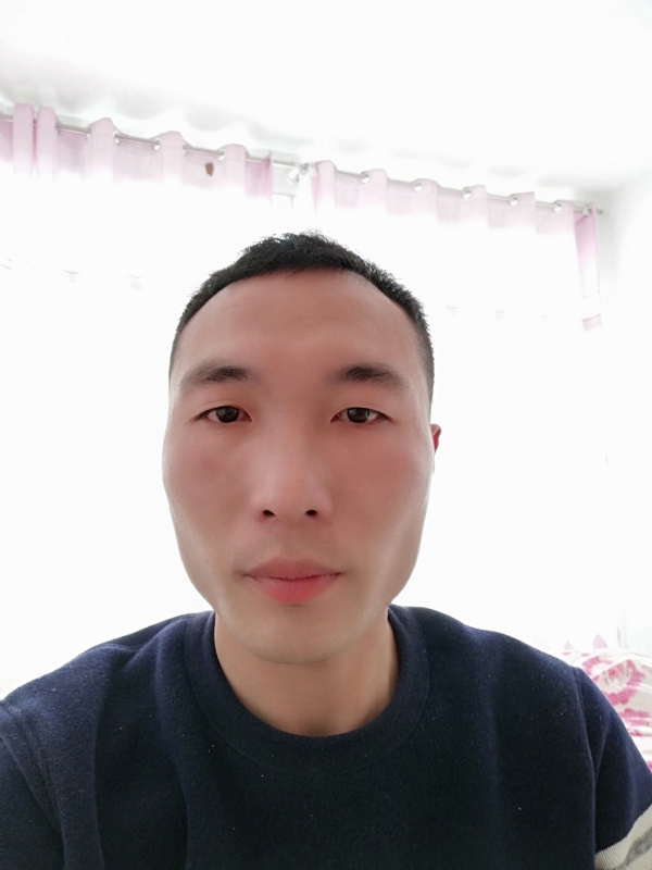 无悔的第一张照片--青海残疾人相亲网