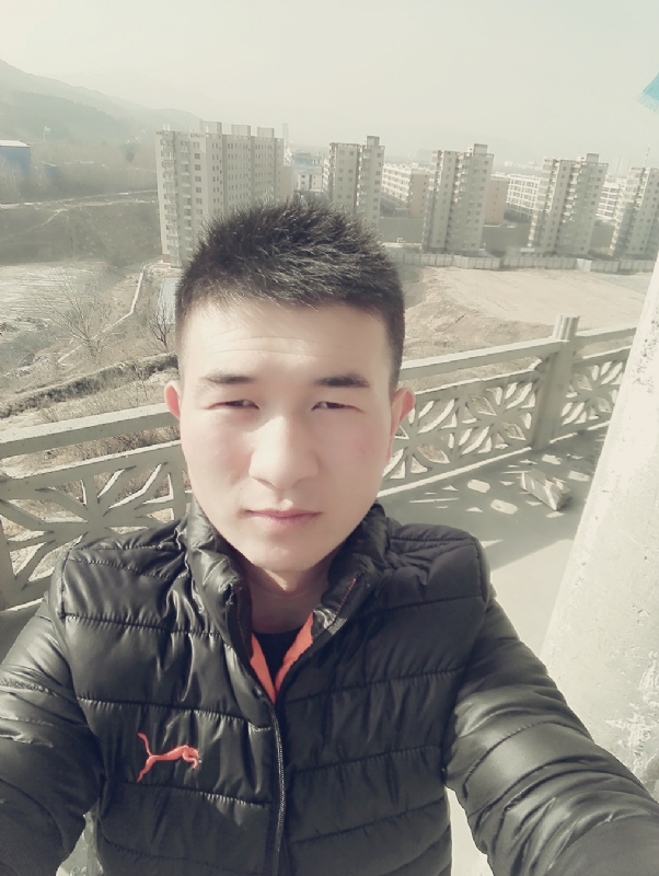 兵心依旧的第一张照片--青海残疾人相亲网